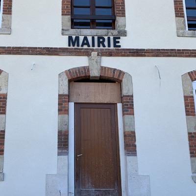 réalisation et pose de lettres reliefs noires mairie Bonnée